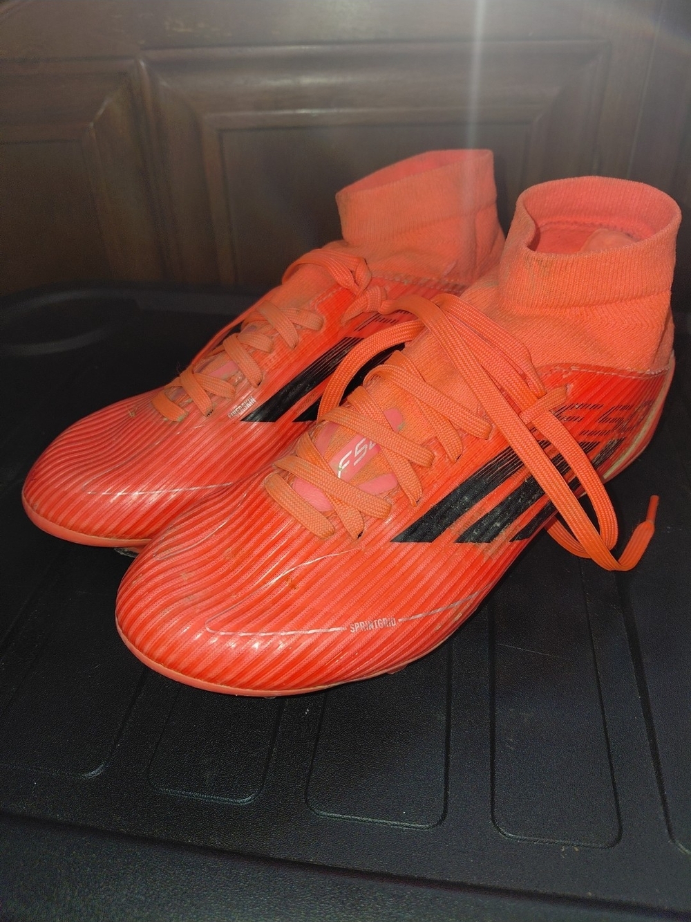 Kids Soccer Cleats in Bright Orange with Ankle Collar Size 5